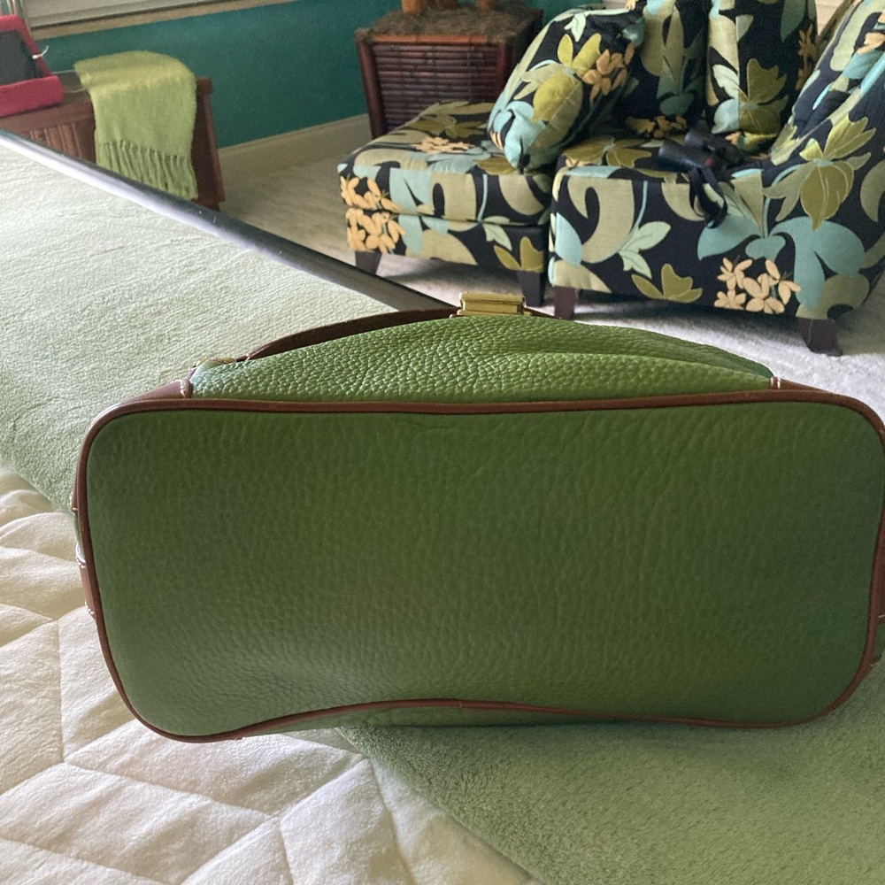 Authentic Dooney & Bourke Purse - Picture 5 of 13